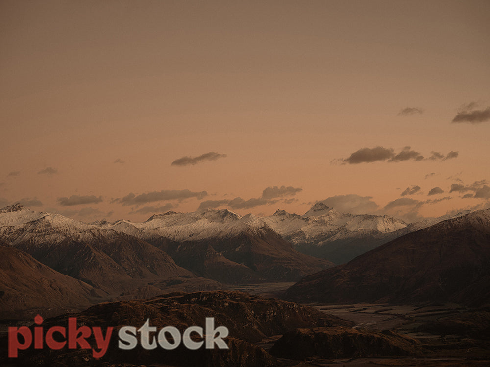 Winter sunrise at Roys Peak, Wanaka